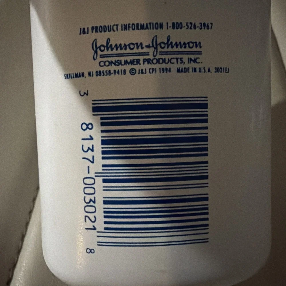 Vtg 1994 Johnson's Baby Powder with Talc 15 oz Bottle Sealed & Full